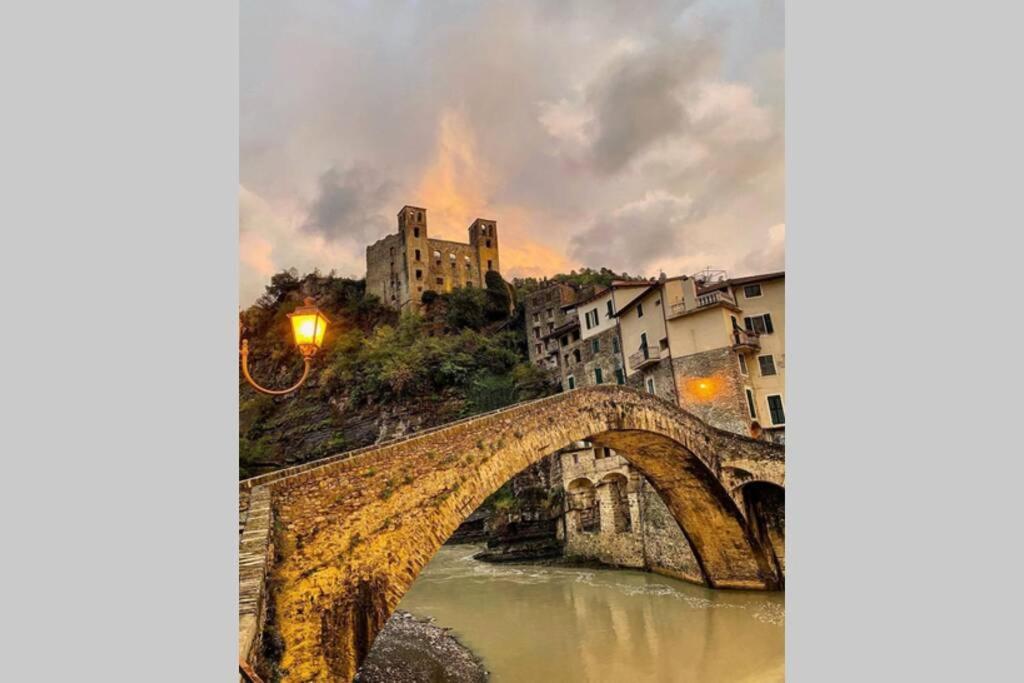 Apartamento Le Bijou Di Dolceacqua, Per Un Momento Memorabile. Exterior foto