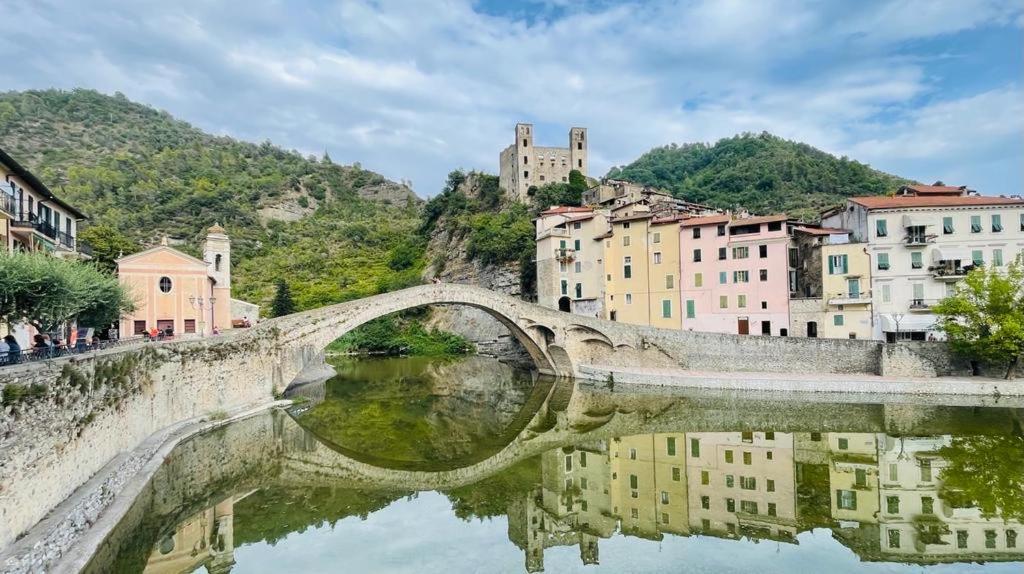Apartamento Le Bijou Di Dolceacqua, Per Un Momento Memorabile. Exterior foto